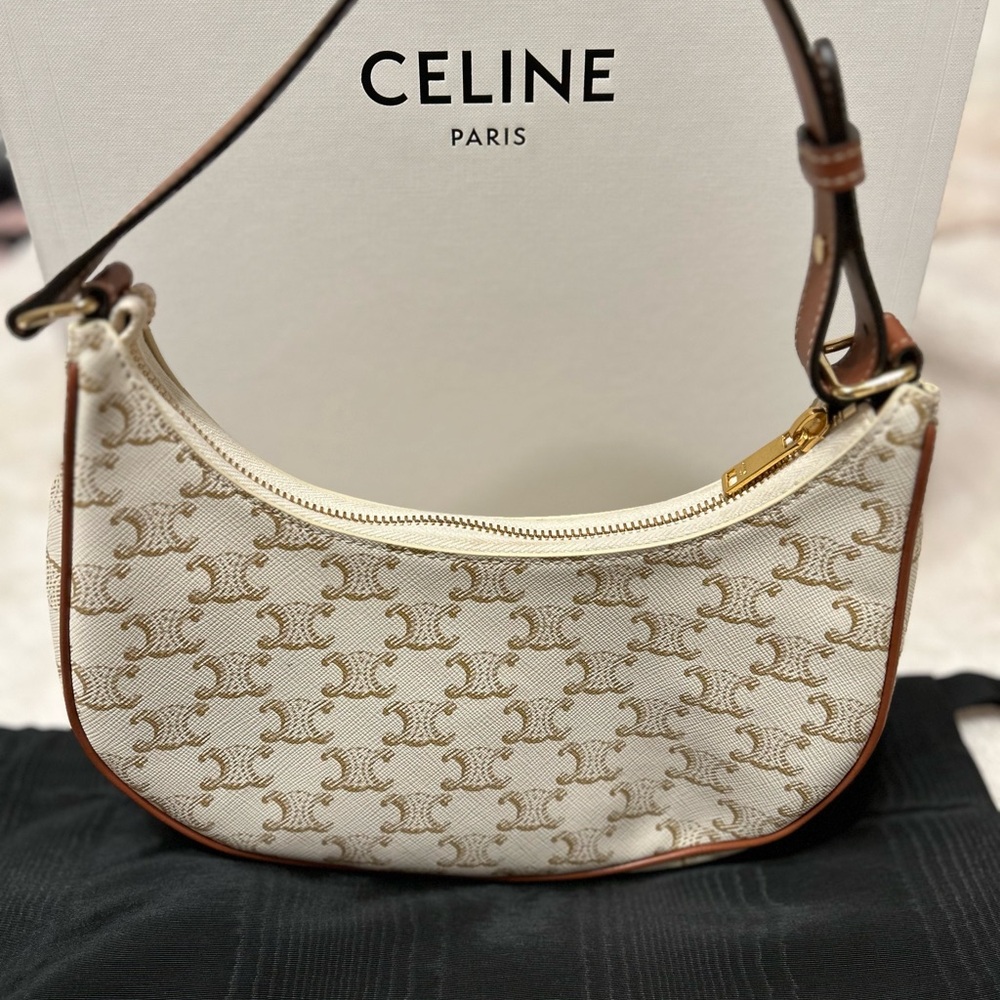 Celine ava